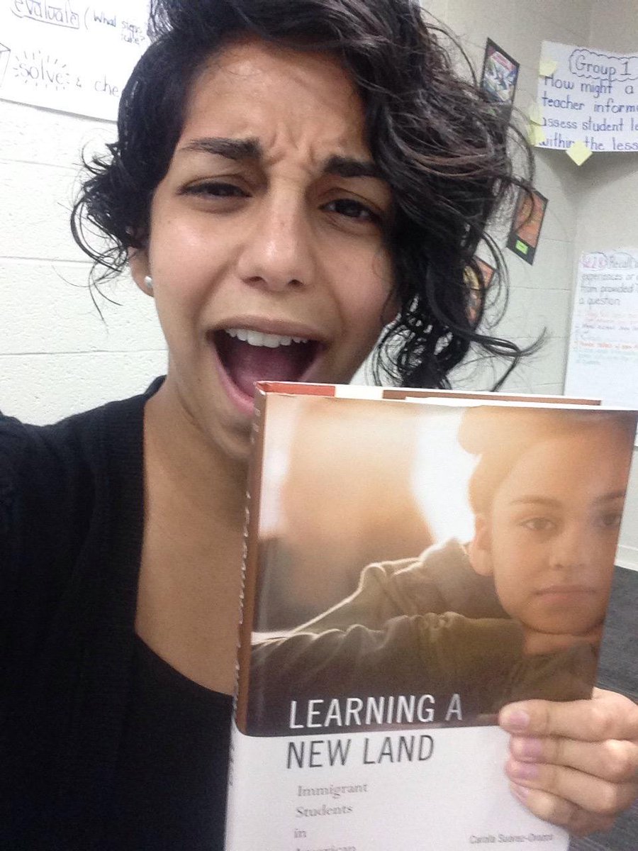 cindygaete123's tweet photo. Free books at Tulsa Public Schools New Teacher Induction?! Score! #NTIRocks #SuccessTPS #teacher #immigration http://t.co/3EpXWsQtsE