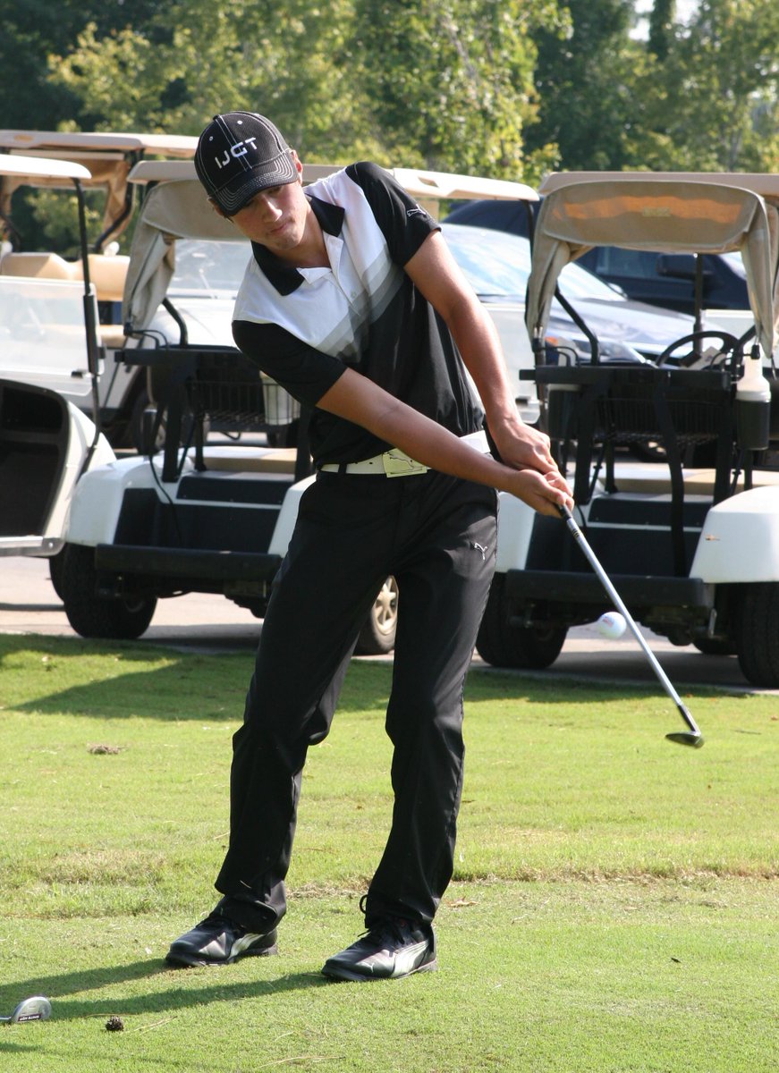 IJGA_'s tweet photo. Jason works on his short game. Can you spot the ball? #ActionShot #IJGASummer http://t.co/wLrit4OzUA