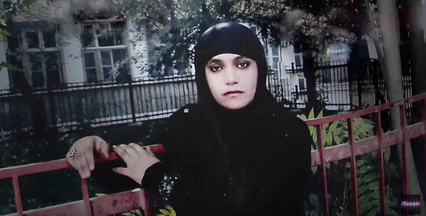BBCNewsnight's tweet photo. In case you missed it, powerful report from Afghanistan on the murder of Farkhunda http://t.co/JwkUyj2lR7 http://t.co/8miPjRhNjH