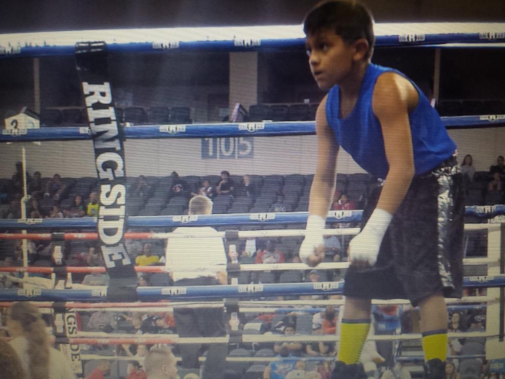 ramosboxingteam's tweet photo. My son @RamosJams #ramosboxingteam #rbtsa210 #ramosboxing.com http://t.co/G9sH2Sb47n