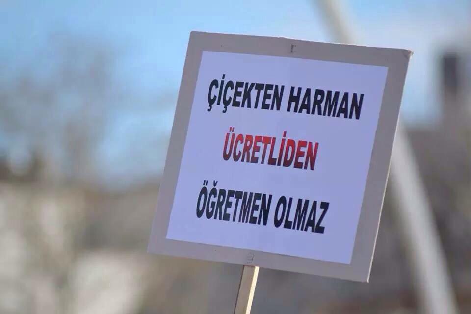 sinifci21s's tweet photo. MebSinifa 15BinHaktir http://t.co/zdTiaczICa