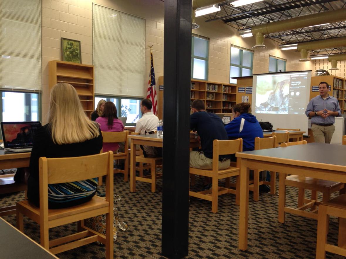 MisterBaughman's tweet photo. @KeystoneCentral new teachers participating in Apple training. #ApplePD #growthMindset #KCSDelightful http://t.co/iwKezGyVtl