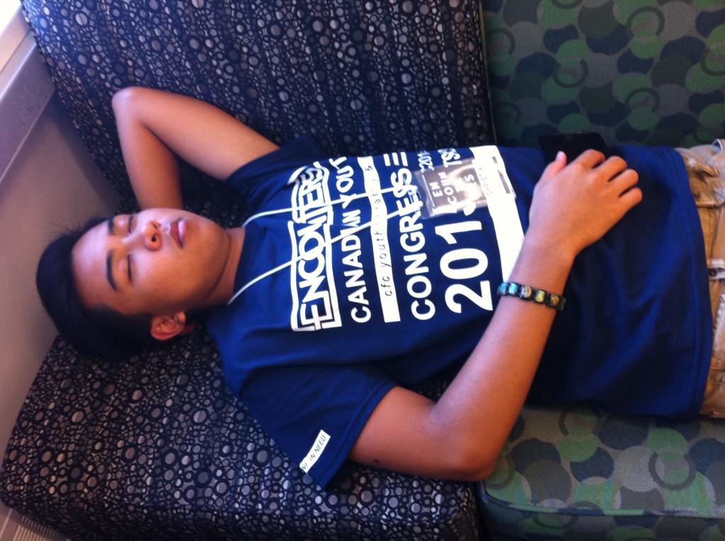 Abby_Ducay's tweet photo. #CYC2015 sleepy heads pt.2 (@_ChrisJavier ) http://t.co/fQDcr6rWqn