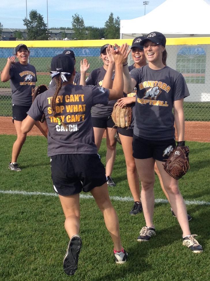 TeamToba's tweet photo. #SoftballMb getting ready for competition which starts tomorrow #WCSG2015 #GoToba #HerdOfUs http://t.co/Mefj3XR1JA