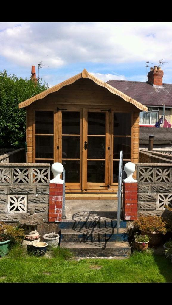 ShedWales's tweet photo. Ascot summer house 8x10 custom built by us and fitted by our team this morning. #shedcentrewales http://t.co/onbRVl5kgS
