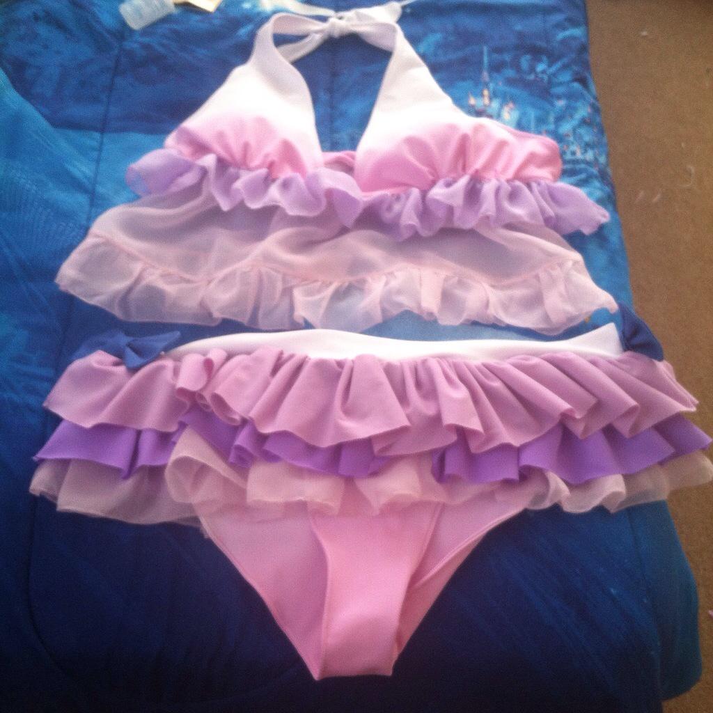 AikaMitsuki's tweet photo. Forgot to post here but yay!!! #lovelive #nozomi bathingsuit from 1,2, jump is finished haha #Cosplay http://t.co/H1z9VyIrOc