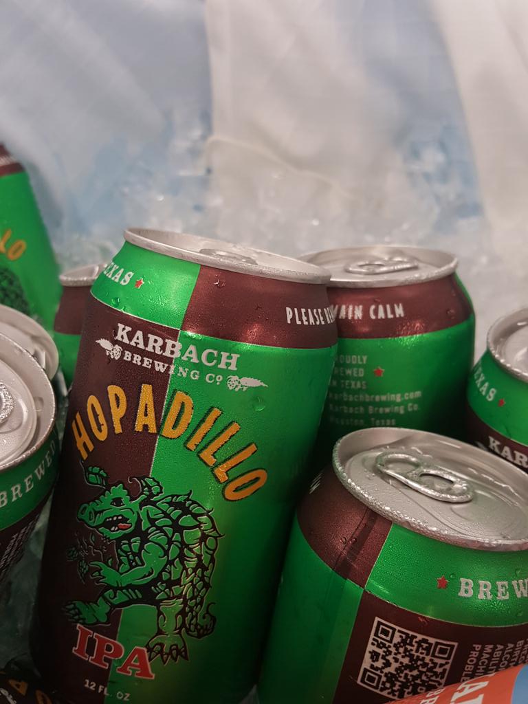 WitteMuseum's tweet photo. Meghan Curry of @BugVivant discusses the benefits of edible bugs at the #BugDinner with beer from @karbachbrewing http://t.co/zLPqcSsl5H