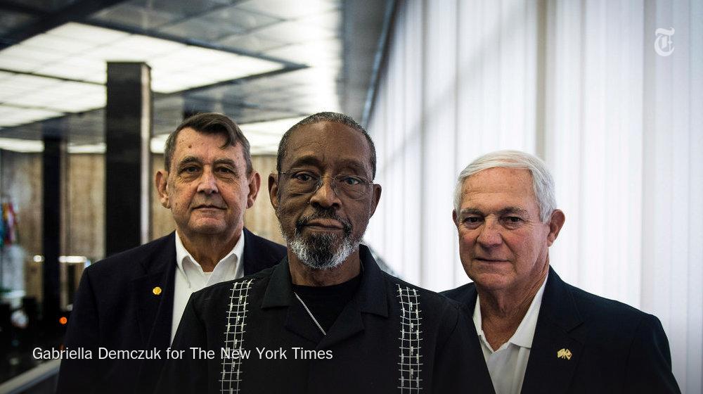 Marines who lowered the flag at the US Embassy in Havana in 1961 are heading back to raise it: nyti.ms/1Eo3jDa