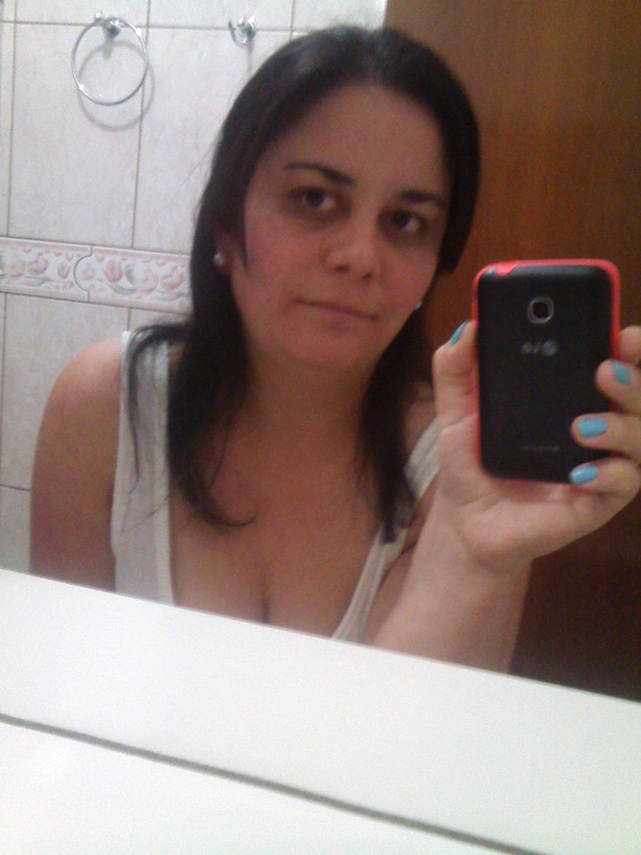 mari09661's tweet photo. Depois de um dia...enfim em casa!! http://t.co/UlerLG336Q