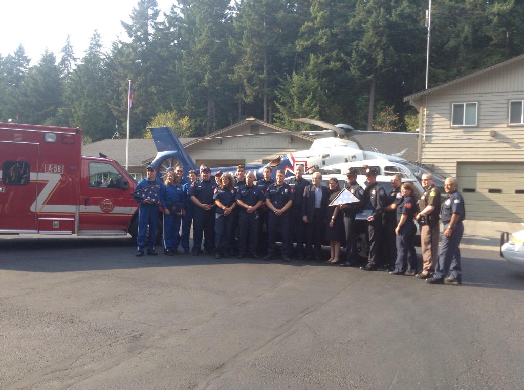 PointBobMom's tweet photo. @RepDelBene Thanks again for visiting Point Roberts! #amazing #WCFD5 http://t.co/0eolVKzBxI