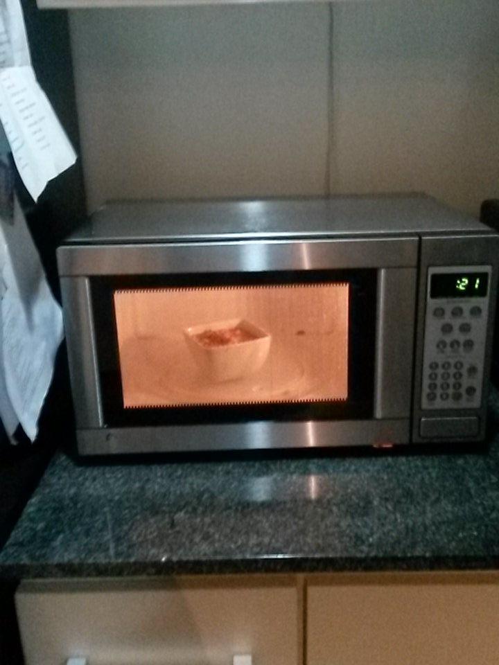 Ya termino mi comida en el vuelta vuelta?

-mi hermana