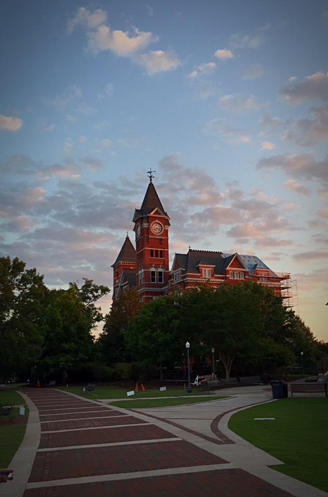 wwader's tweet photo. Nice new pavers leading to Samford Hall http://t.co/VC8Ge1Xr6H