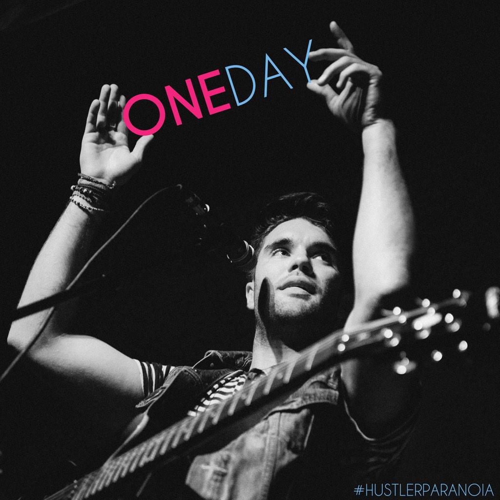 ElovayMusic's tweet photo. The #HustlerParanoia video premieres tomorrow! #OneDay http://t.co/1nGgO53m7R