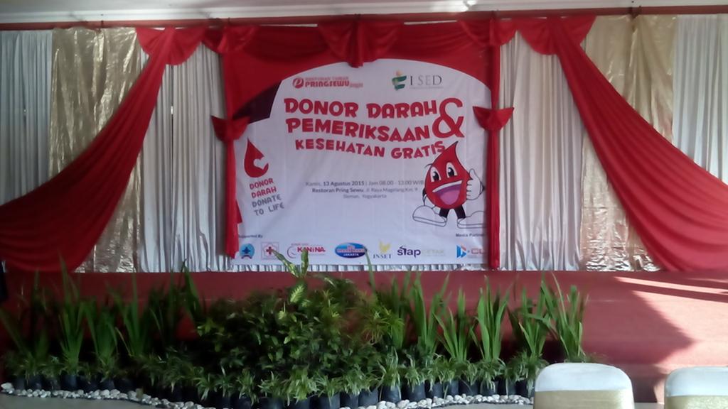 ISedekah's tweet photo. @JogjaUpdate @Diskon_NCC donor darah &amp;periksa kesehatan gratis, @Pringsewujogja2 13/08/15, 08.00-13.00 http://t.co/PgtzvLDHv7