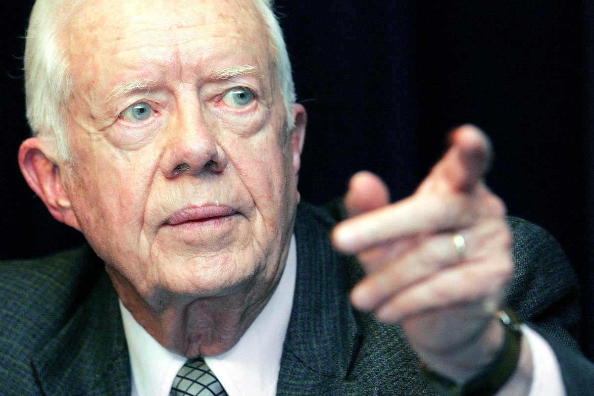 #BREAKING Former US President Jimmy Carter says he has cancer and will undergo treatment. http://t.co/xCvcS84PWV