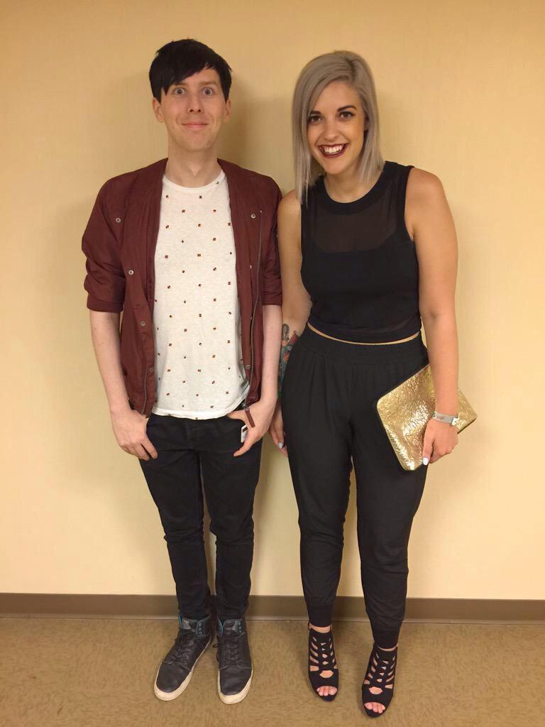 phancrafting's tweet image. they look like they're being held hostage