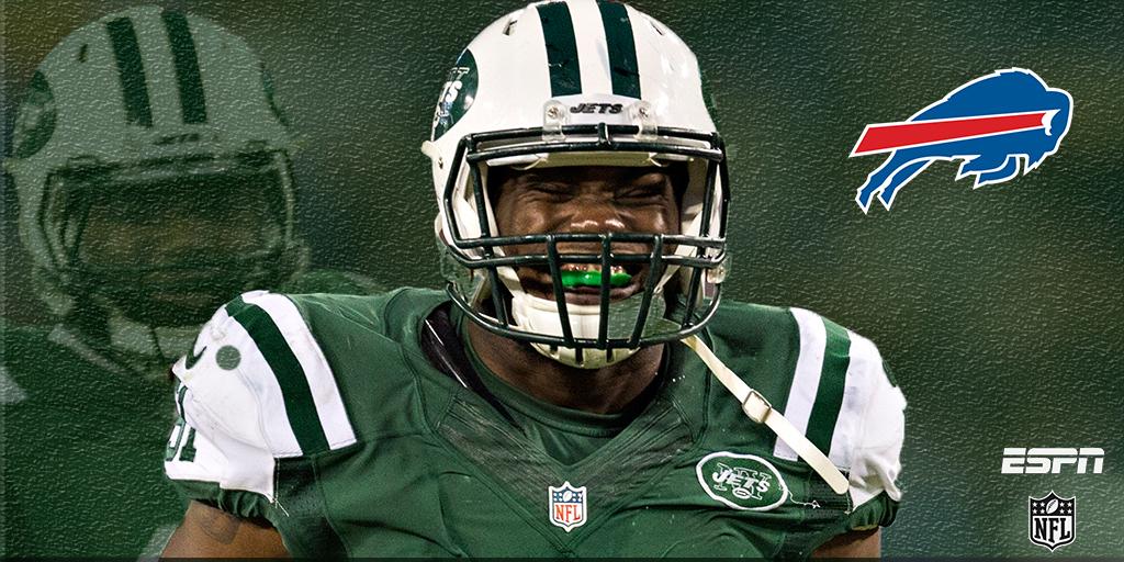 Bills claim IK Enemkpali one day after being released by Jets for fracturing Geno Smith's jaw.
(ESPN/Media Reports)