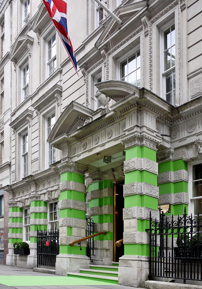 GuyGecht's tweet image. Colorful makeover for @ChristiesInc London w L&amp;amp;S Displays adhesive panels on @EFI_Print_Tech #VUTEk #Imagingofthings