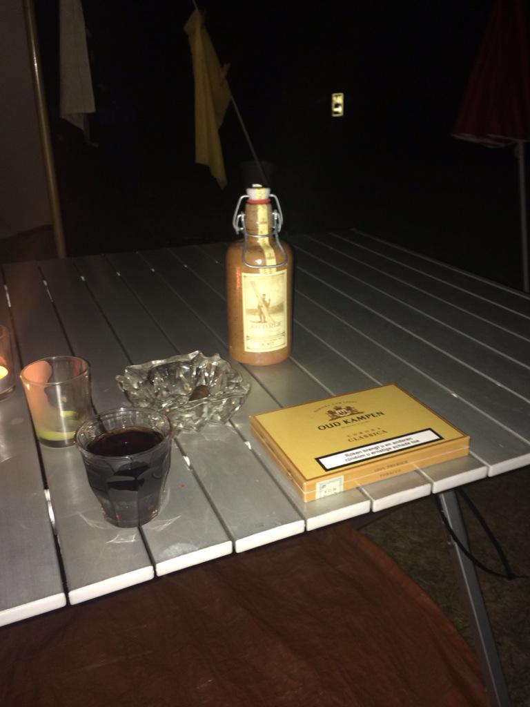Goedenavond .. juttertje &amp; sigaar; prima leven op Om de Noord <a href="/StTexelcampings/">Texelcampings</a> <a href="/texelsecourant/">Texelse Courant</a> <a href="/TexelJuttertje/">Juttertje</a>