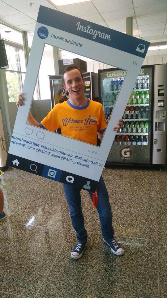 MSU_Housing's tweet photo. Cartmell staff and your friendly neighborhood Beaker! #MuchMoreMoveIn http://t.co/aBfnkfjgAm