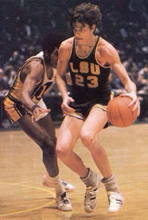 SportBrackets00's tweet photo. -Best College Basketball Player of All-Time-
Championship 

RT - JJ Redick

Fav - Pete Maravich http://t.co/p3DjUx7eFj