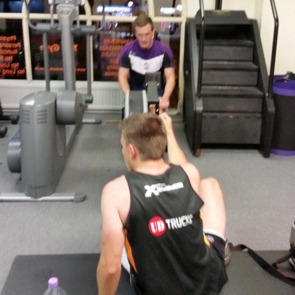 jrfosterpt's tweet photo. Some tired bodies with the @CheltenhamHC at the gym tonight! #itsjustaprocess #itsabitwarm  #brokenmen #BrokenOx http://t.co/PB38Kx8Cqs