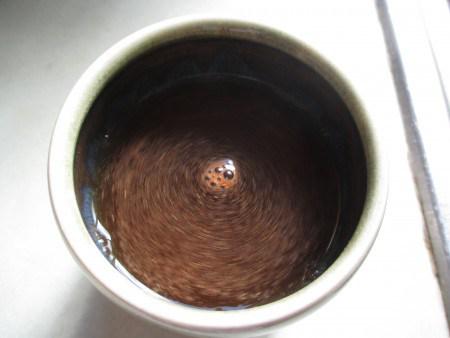 Robincat91's tweet image. Chi Whole Leaf Powdered Tea: Floral Herb, Yerba Mate, Ginger Chai blackcatbytes.wordpress.com/2015/08/12/chi…