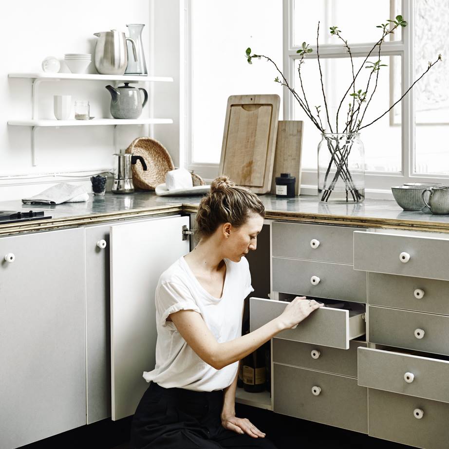 kinfolkmag's tweet image. Sometimes it takes leaving your home country's kitchen to recognize the foods you hold dear: kinfo.lk/1KiaeQg