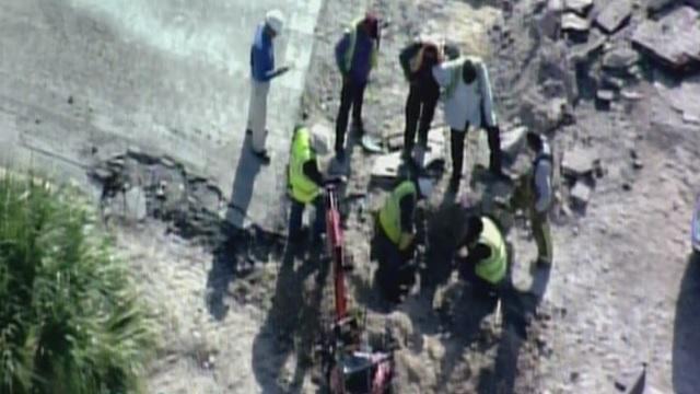 Miami-Dade County day care evacuated after gas leak in area of 250 171st St. bit.ly/1IHHOkQ?utm_so… http://t.co/9z6Tb7XJ6i