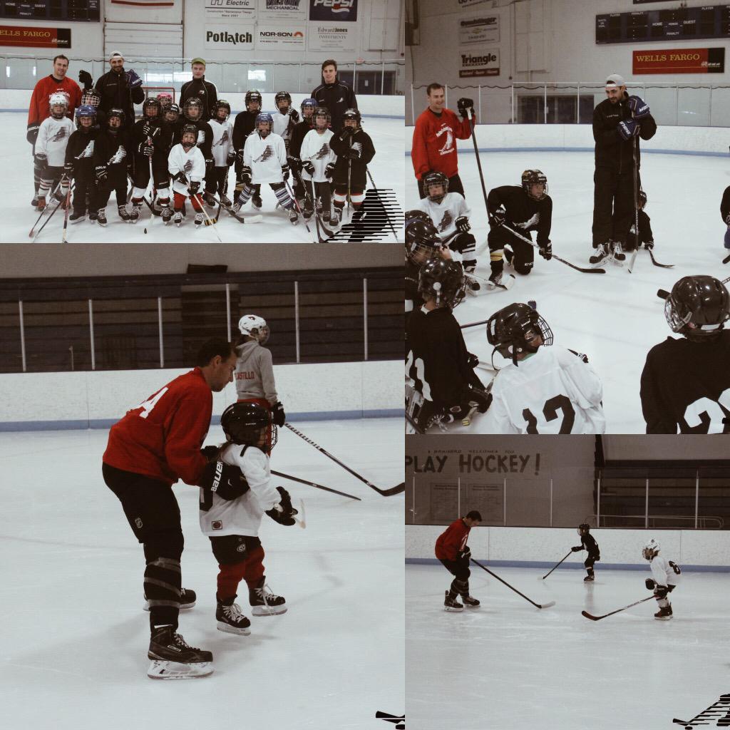 mnhockeycamps's tweet photo. Shoutout to @MReader24 for helping teach the mites today! #ShoutOutDay #mhcsummer2015 http://t.co/BOaKS4bjbx