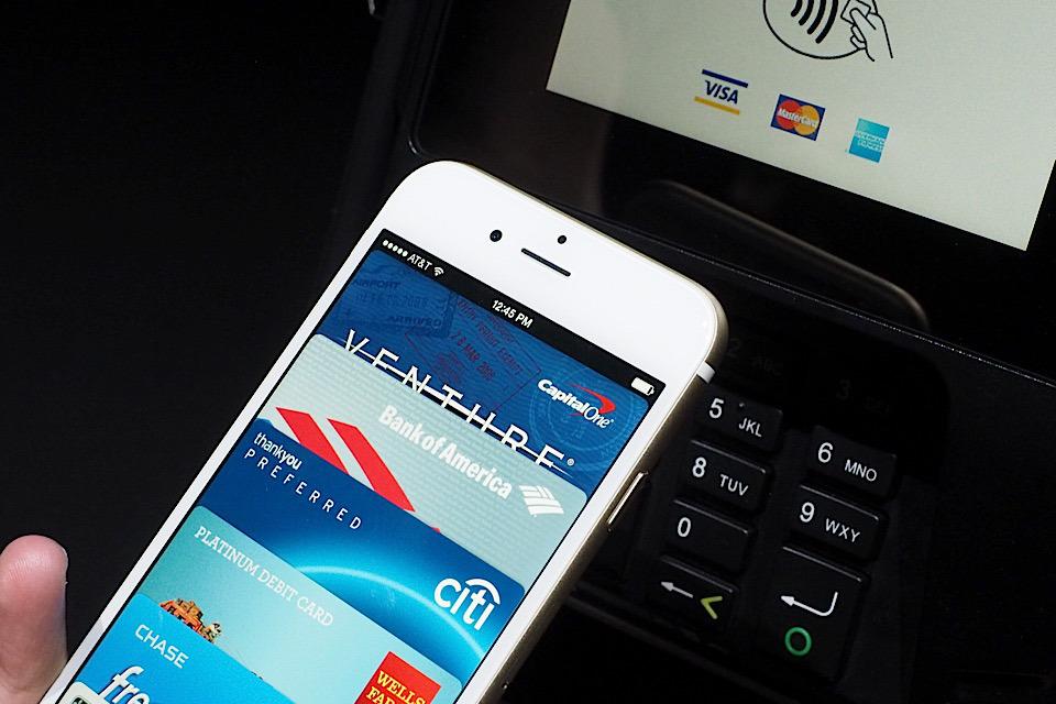 Techguruji's tweet photo. Apple will help shape the future of NFC http://t.co/yCEjsVsSJN http://t.co/YtQWJ0HHfc