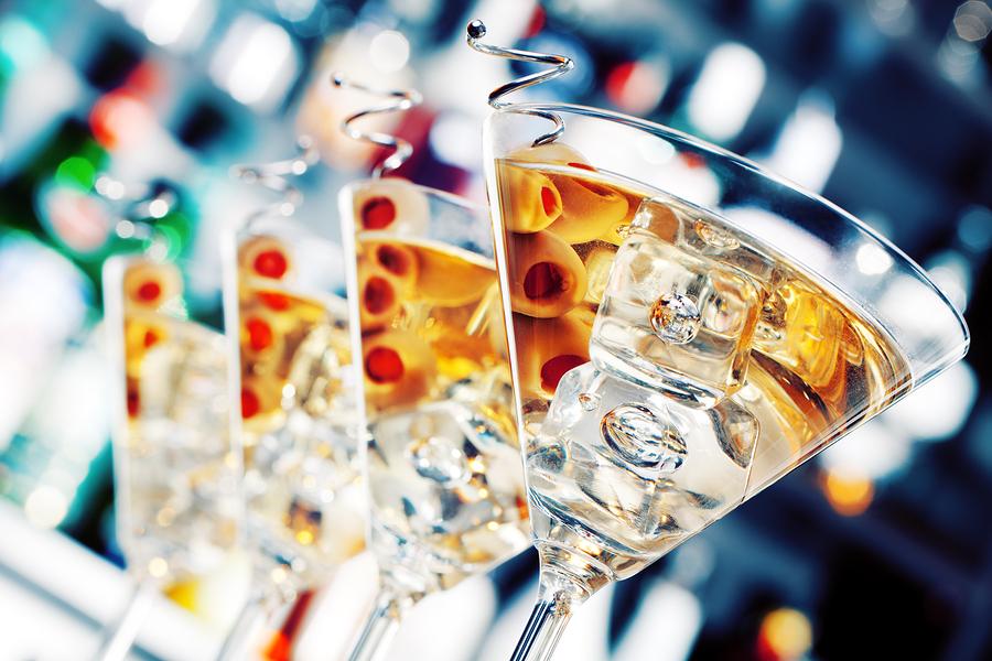 MahoganyTreeJa's tweet photo. Line them up! It's almost time to enjoy a couple of delicious #cocktails! #MahoganyTreeBar #DevonHouse http://t.co/QNNWCKzyAX