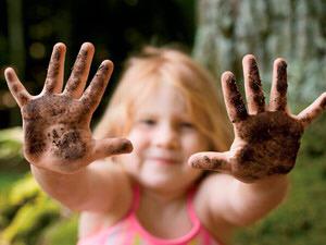 The_SquareYard's tweet photo. Get your kids active, outside and learning about growing their own at The Square Yard Project, Battlefield! http://t.co/mmksc2Qdi2