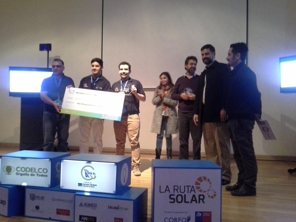 EEMChile's tweet photo. @unapcl fue la ganadora del Concurso Electromovilidad 2015 cc @Corfo @INACAPcalama @elabra http://t.co/6v4xqeGDyc