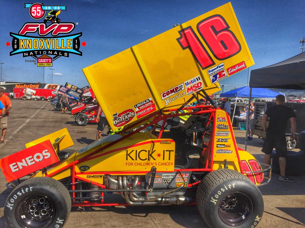 knoxvilleraces's tweet photo. The Shane Stewart special #16 car Tribute to @JeffGordonWeb @LarsonMarks @shanestewart_2 @kickkidscancer #FVPNats http://t.co/4ukLUkr9uu
