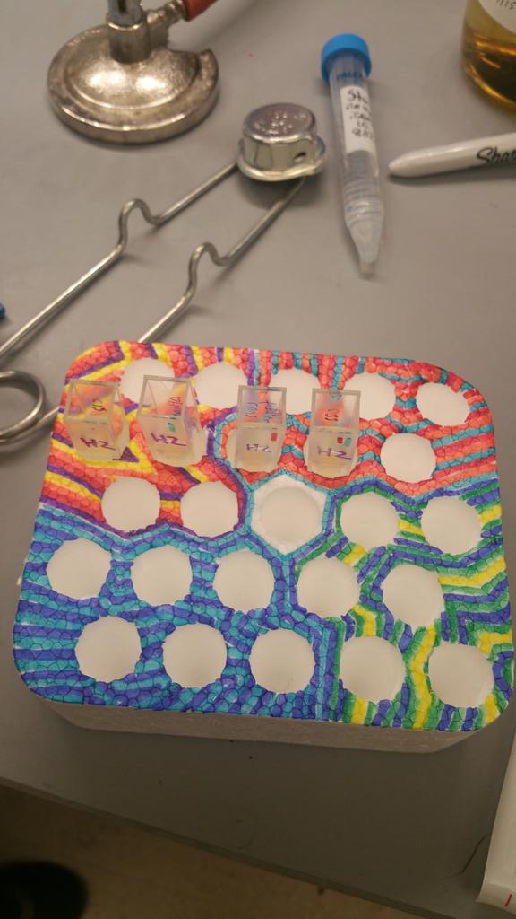 HarvardiGEM2015's tweet photo. Waiting for samples to melt. #igem2015 #sharpies http://t.co/nlUgQf7j56