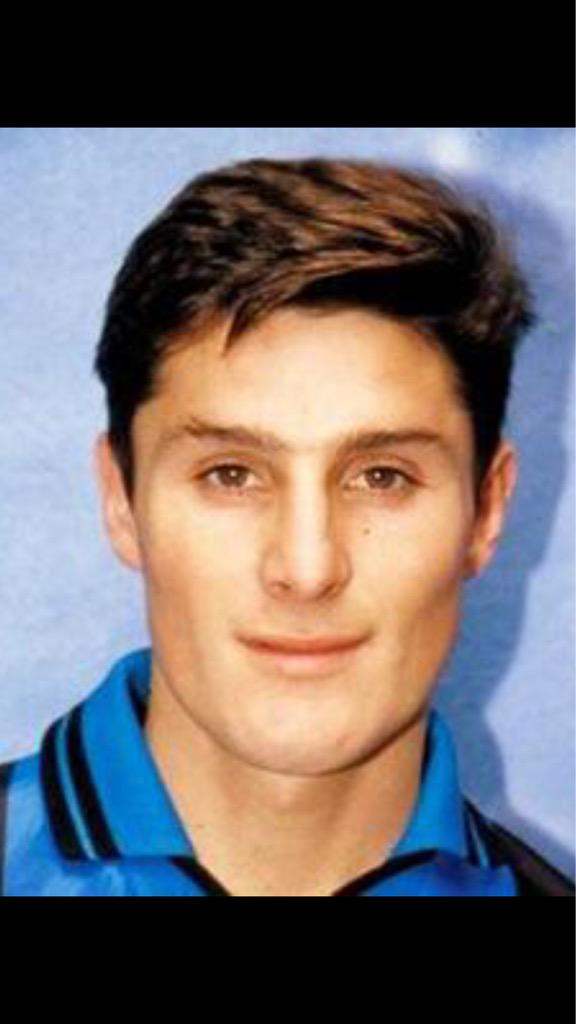 Payne_Joe6's tweet photo. Zanetti or @SamRowlatt http://t.co/VdAsfgxlNe