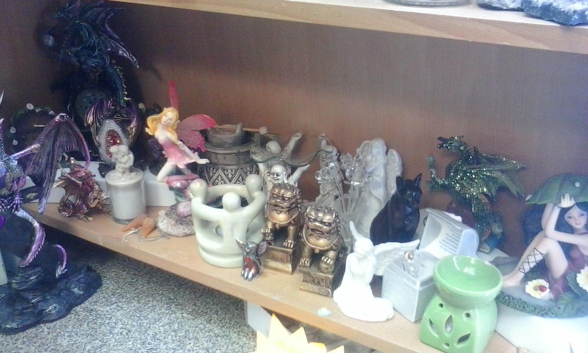 Grab a 'Casualty Bay' bargain, not quite perfect or slightly damaged stock at huge discounts <a href="/TmeBmh/">Mystic Emporium</a>  <a href="/BoltonMarkets/">Bolton Markets</a>