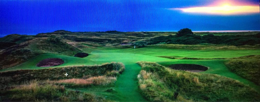 kevinmurraygolf's tweet photo. @DuncanGerrard @RoyalTroonGC no wifi in room so did a screen shot of the postage stamp #bestpar3ever http://t.co/wNXmxTCOaT