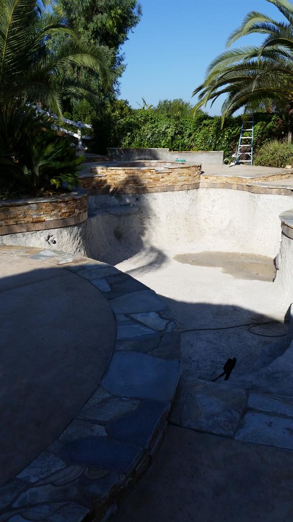 element_const's tweet photo. Pool remodel ready for pebbletec. http://t.co/mPP35q5kis