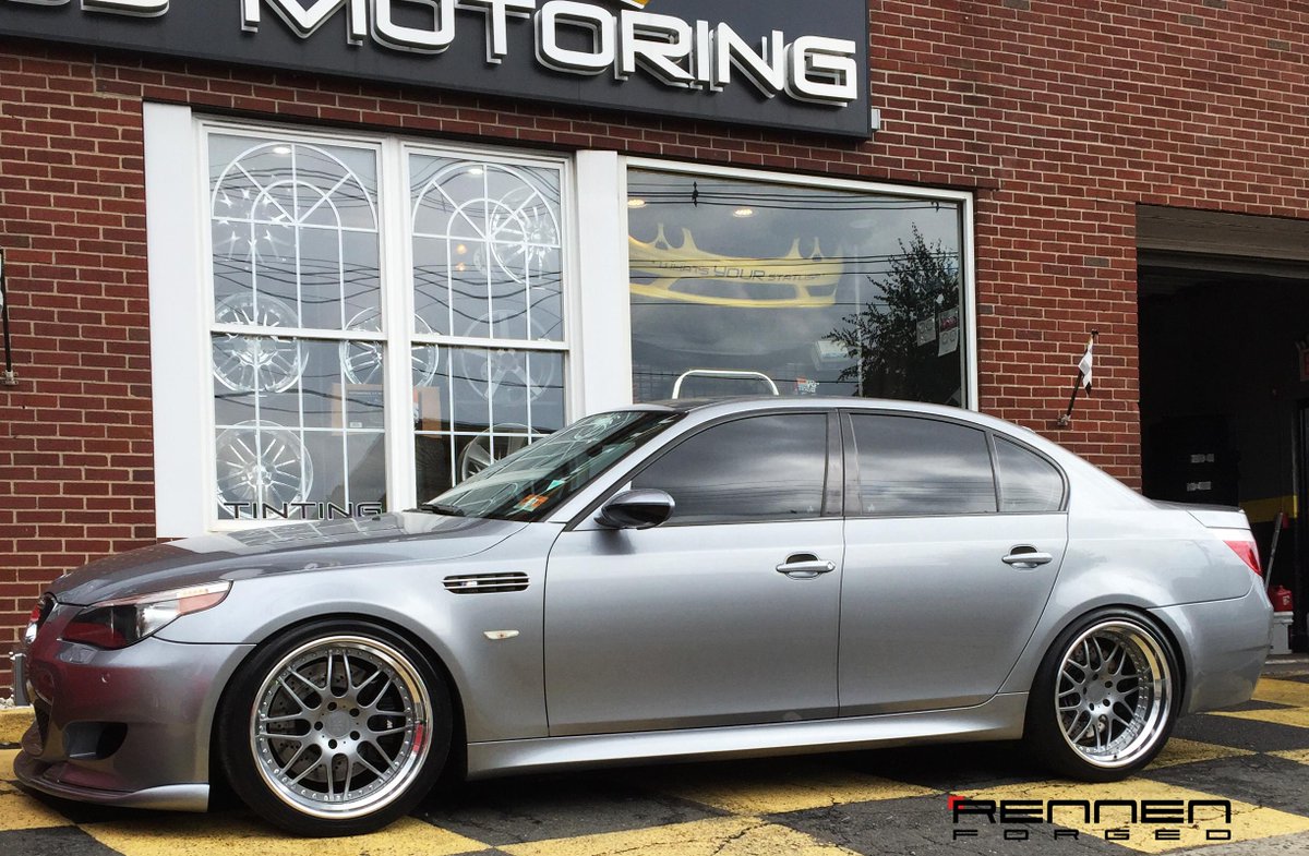RennenForged's tweet photo. #BMW #E60 #M5 #Rennen #Rennenforged #RennenR8 #rennenforgedwheels #statusmotoring http://t.co/upTN4xAKAx