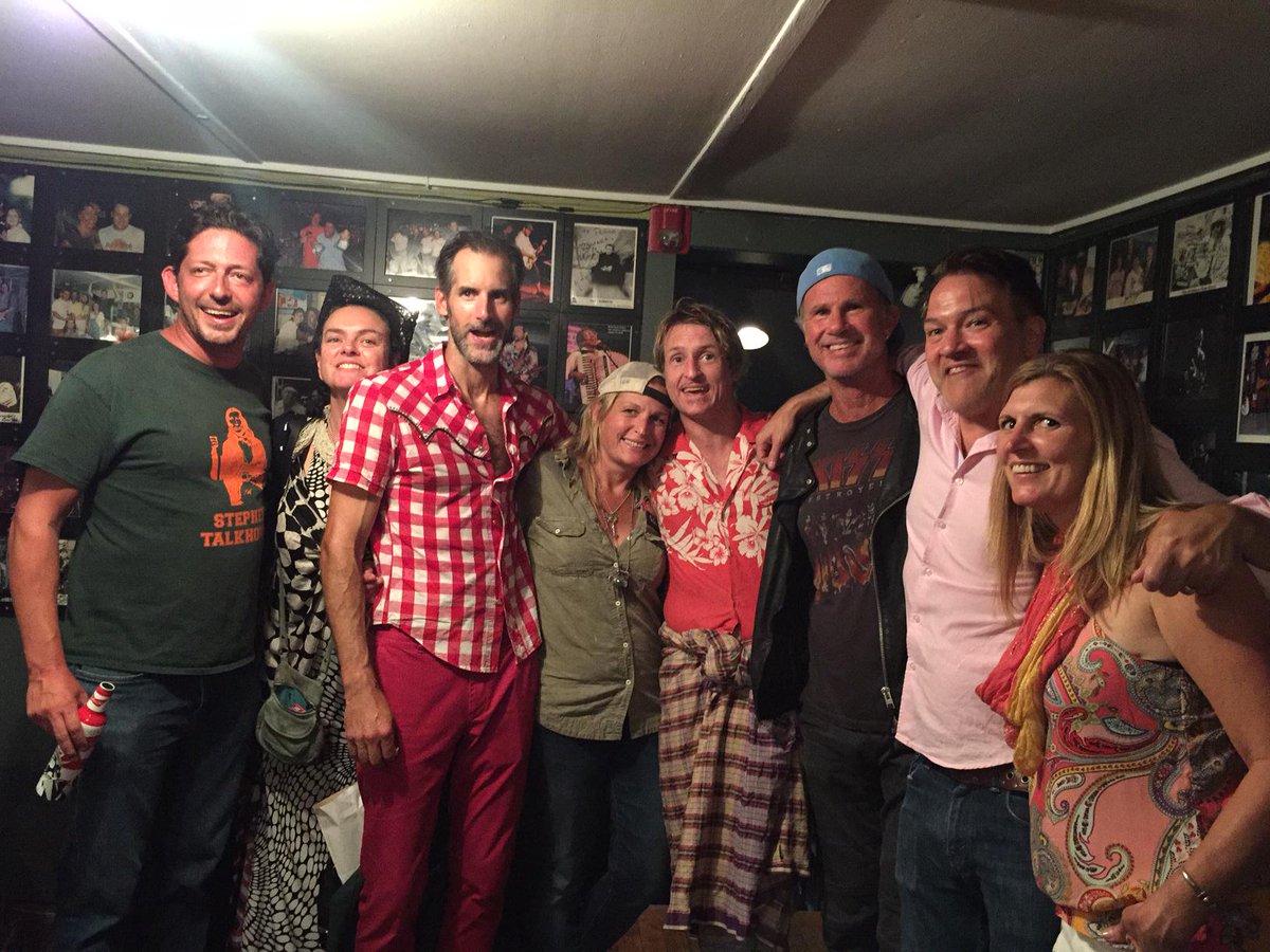 wikemusic's tweet photo. #TheBogmen, had a great time playing with @RHCPchad, @NancyAtlas, @moistpaula, @victhrill at @theTalkhouse …too good http://t.co/ab6vK8Z8WD