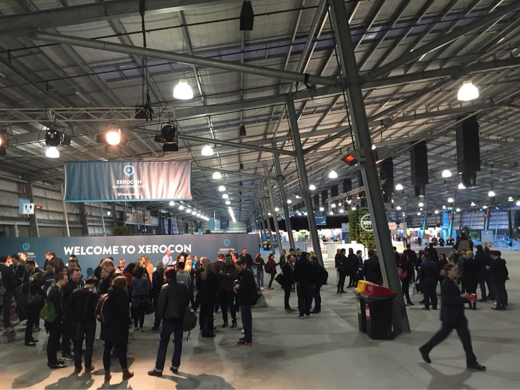 YarnMeister's tweet photo. My first ever #xerocon. 1700 peeps ccelebrating accounting in the cloud.  #xerocon2015 #amazeballs http://t.co/rfFHTxI2bC