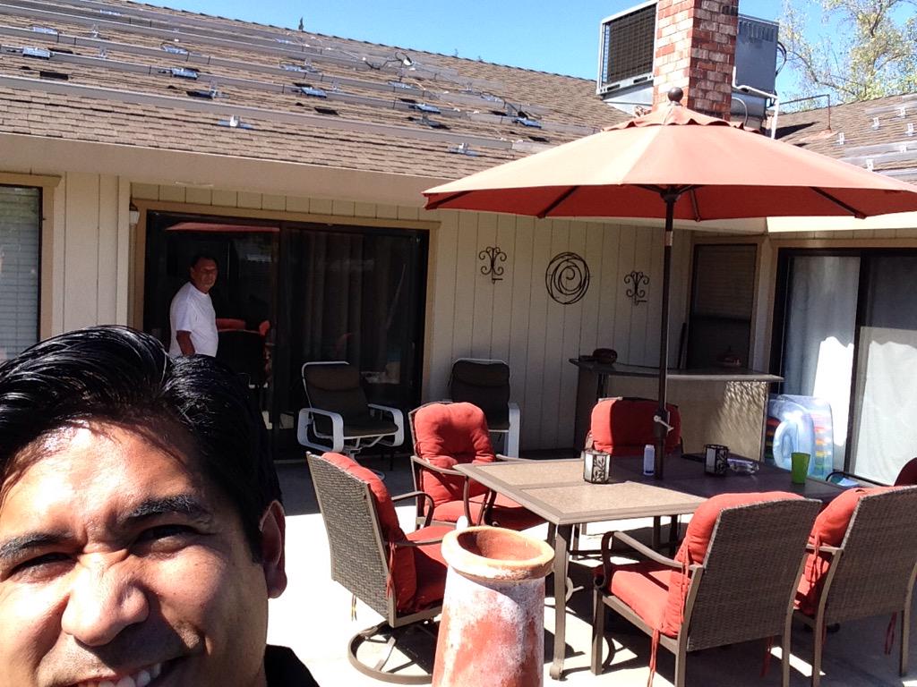 SolarNinjaMike's tweet photo. Dropping off a welcome gift bag for our newest NRG family members, the McDonalds. #nrghomesolar #NRGSolarSelfie http://t.co/oCLRfHzaSc