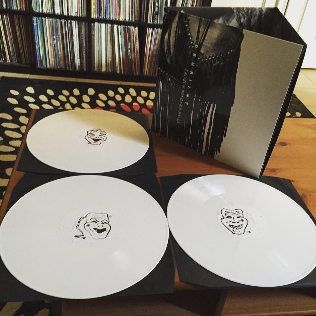 oldirtybatcher's tweet photo. #prurient #frozenniagarafalls #whitevinyl #profoundlore #profoundlorerecords #whitevinyl thanks @profound_lore http://t.co/LHotohoWEh