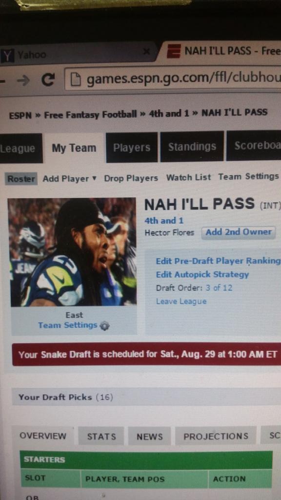 Hflores1990's tweet image. My #FantasyFootball team this year fellas.  #stepyogameup @mikelg09 @NoeDBC @ep3polo @ColtonRongve @Marco2Ochoa