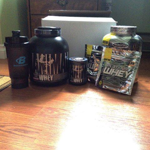 hormonarse's tweet photo. I think its really Christmas in August marcantoinec #Bodybuildingcom #bodybuilding #supplements #wheyisolate #wheyp… http://t.co/7XdVlqzm9h