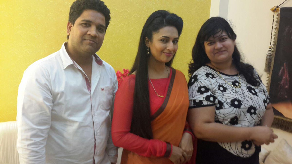 CelebManagerKri's tweet photo. WITH MY EXCLUSIVE ARTIST DIVYANKA TRIPATHI 4 UR UPCOMING EVENTS..
FOR BOOKINGS CONTACT: 09004355455 http://t.co/jjflnnzi1x