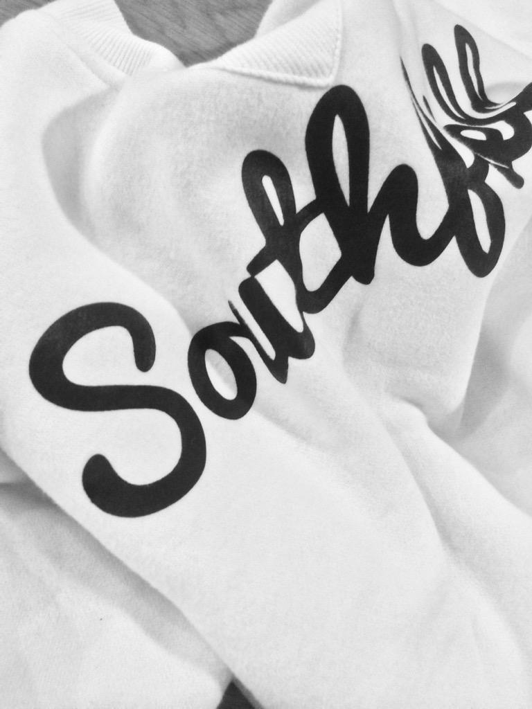SouthfieldCo's tweet photo. Coming soon #southfieldclothing #sweatshirt #streetwear #fashion #oxford http://t.co/4wkq2x9woA