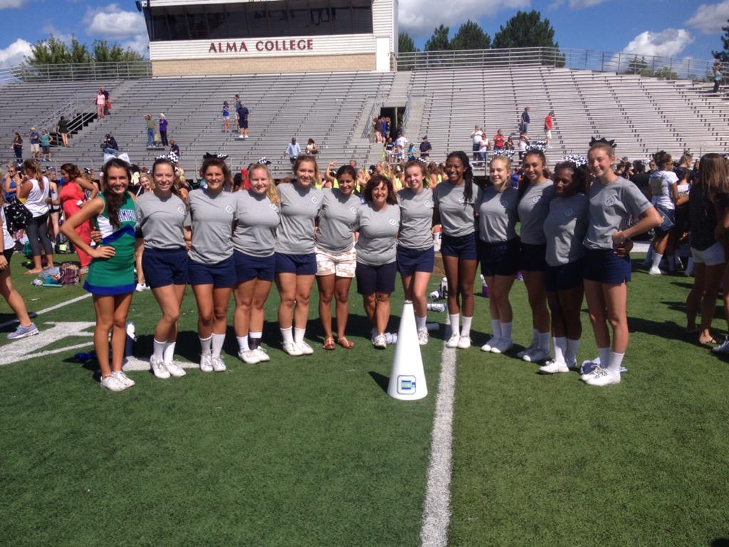 DHScheerleading's tweet photo. Amazing time at @ChampionCamps !! Thanks for everything! 🎀💙💚 and thank you to Carly for being the best PC! http://t.co/OAme7xsTG6
